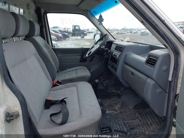 Продажа на аукционе авто 1996 Volkswagen Eurovan Transporter, vin: WV1EE0701TH061415, номер лота: 12511728