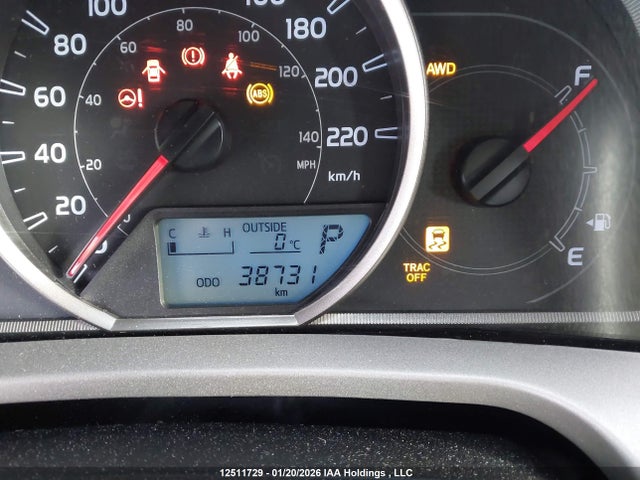 Toyota RAV4 LE 2015 2T3BFREVXFW356279 Image 16