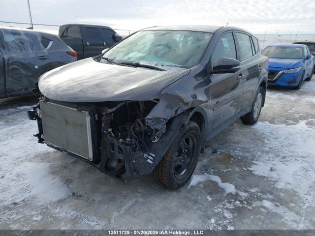 Toyota RAV4 LE 2015 2T3BFREVXFW356279 Image 2
