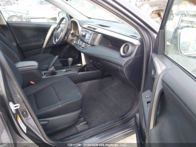 Toyota RAV4 LE 2015 2T3BFREVXFW356279 Image 5