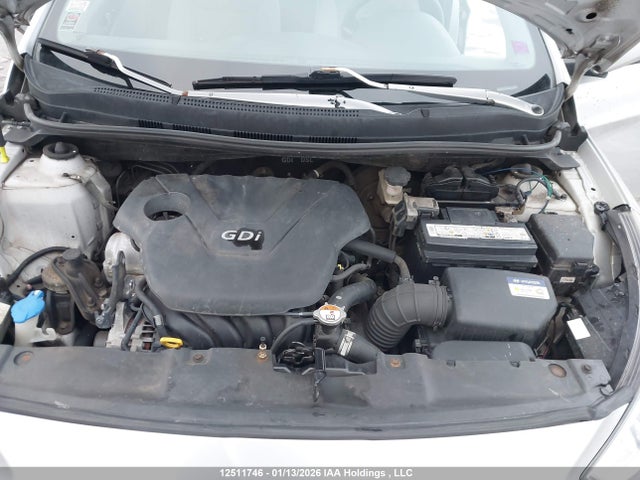 KMHCT4AE5GU141408 Hyundai Accent Le