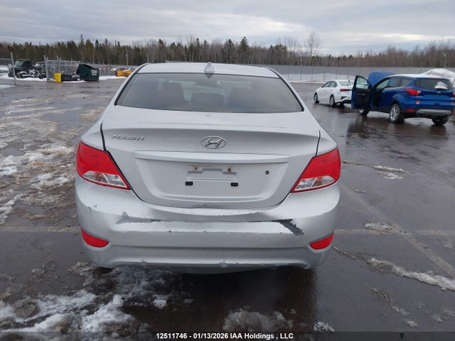 KMHCT4AE5GU141408 Hyundai Accent Le