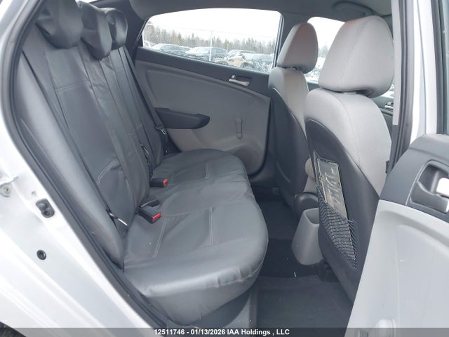 KMHCT4AE5GU141408 Hyundai Accent Le