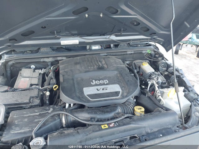 1C4AJWAG9JL914893 Jeep Wrangler Sport