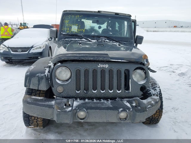 1C4AJWAG9JL914893 Jeep Wrangler Sport