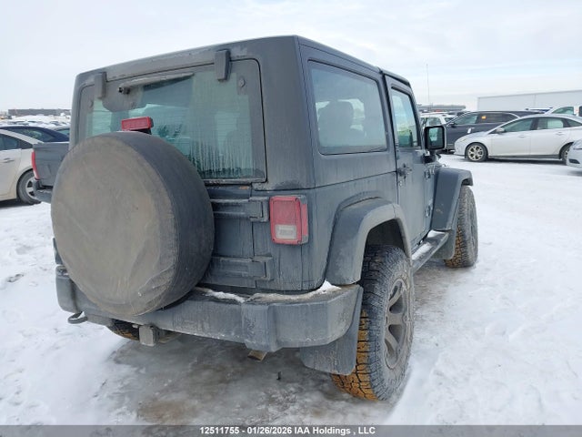 1C4AJWAG9JL914893 Jeep Wrangler Sport
