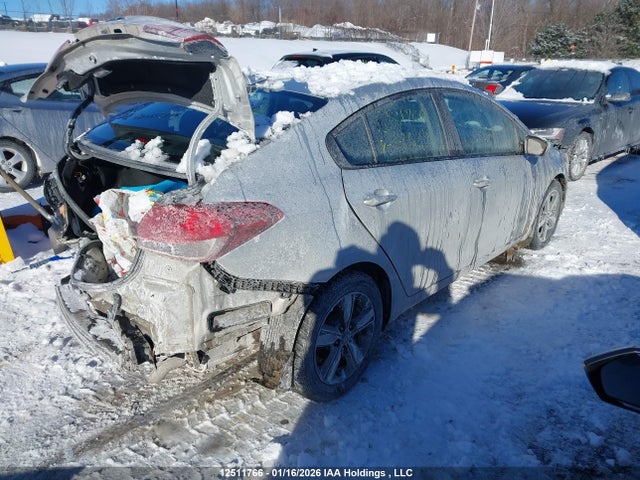 KIA Forte 2018 3KPFL4A77JE163824 Image 4