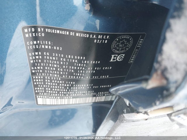 3VV2B7AXXJM118676 Volkswagen Tiguan Comfortline