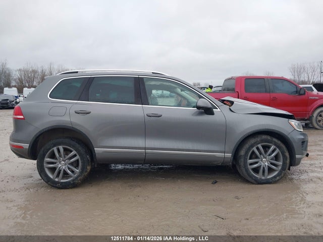 WVGEP9BP9FD007929 Volkswagen Touareg V6 Tdi