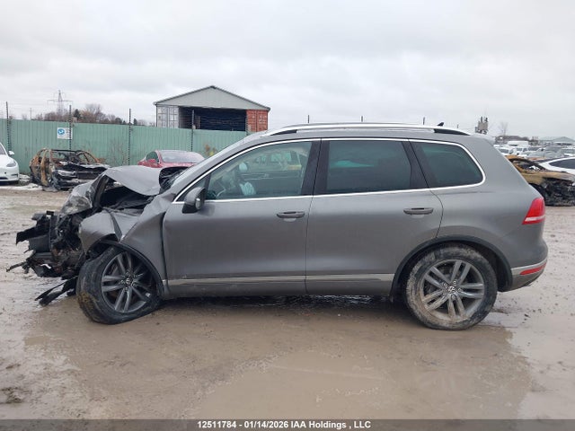 WVGEP9BP9FD007929 Volkswagen Touareg V6 Tdi