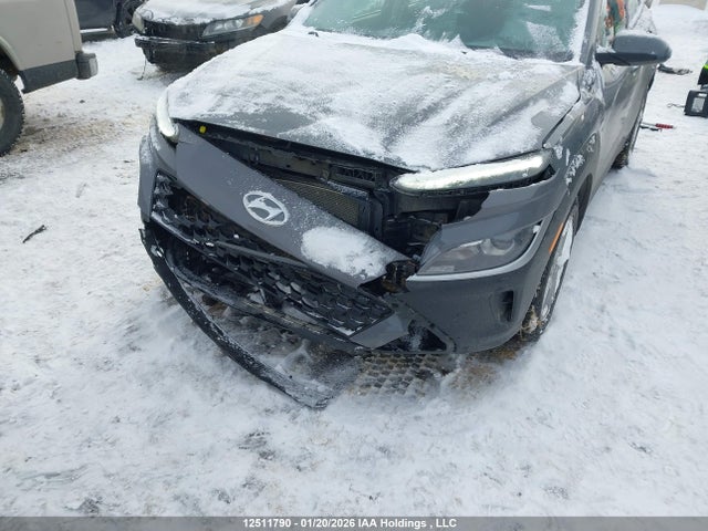 KM8K12AB5NU758980 Hyundai Kona