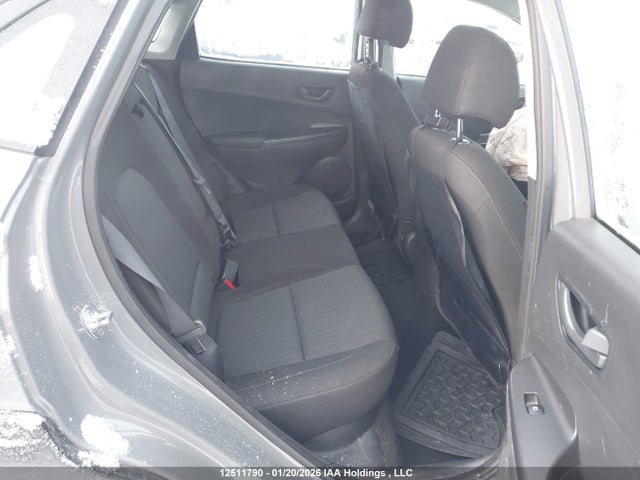 KM8K12AB5NU758980 Hyundai Kona