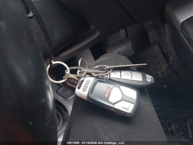 WA1LAAF73HD020682 Audi Q7 Premium Plus
