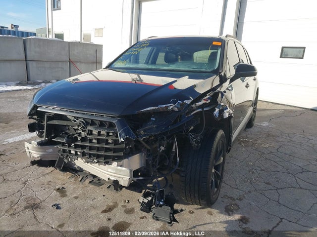 WA1LAAF73HD020682 Audi Q7 Premium Plus
