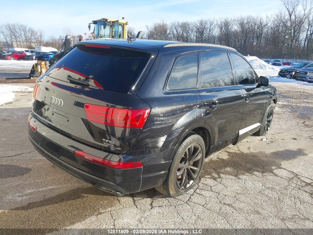 WA1LAAF73HD020682 Audi Q7 Premium Plus