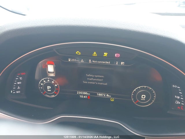WA1LAAF73HD020682 Audi Q7 Premium Plus