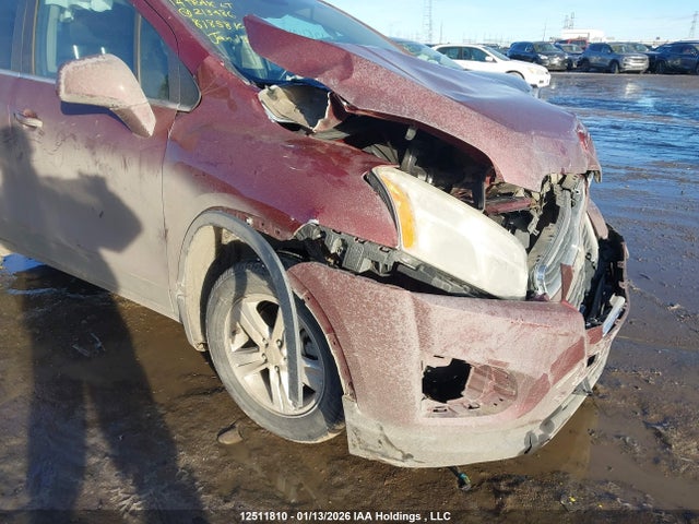 3GNCJPEBXEL213486 Chevrolet TRAX 1LT