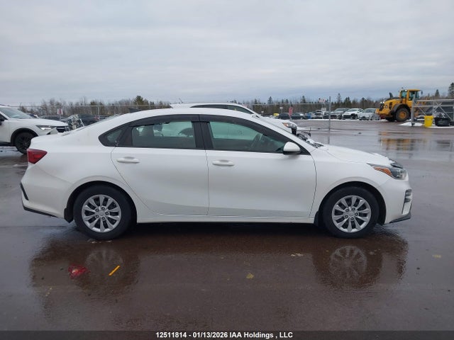 3KPF24AD5ME282274 KIA Forte Fe/lxs