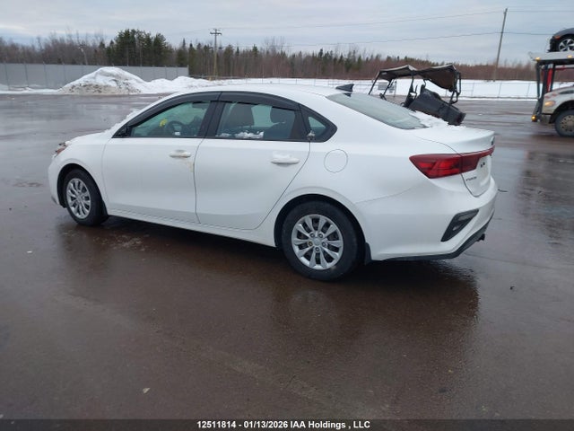 3KPF24AD5ME282274 KIA Forte Fe/lxs