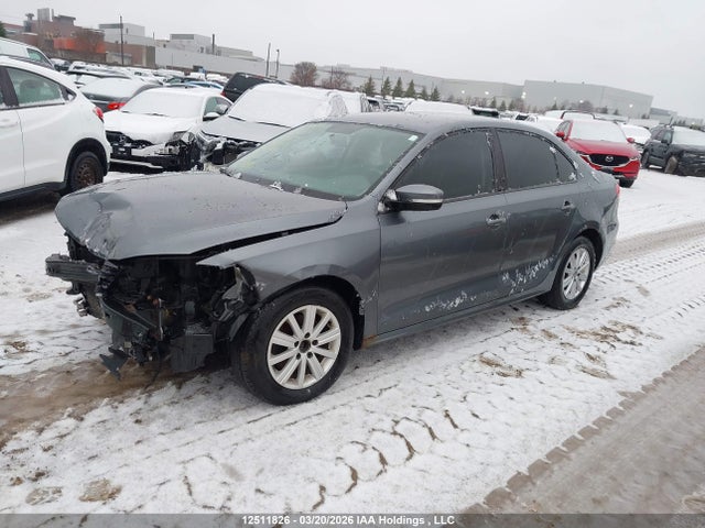 12511826 :رقم المزاد ، 3VWDK7AJ1BM377638 vin ، 2011 Volkswagen Jetta 2.0l Comfortline مزاد بيع