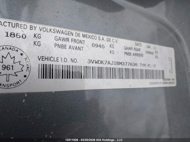 12511826 :رقم المزاد ، 3VWDK7AJ1BM377638 vin ، 2011 Volkswagen Jetta 2.0l Comfortline مزاد بيع