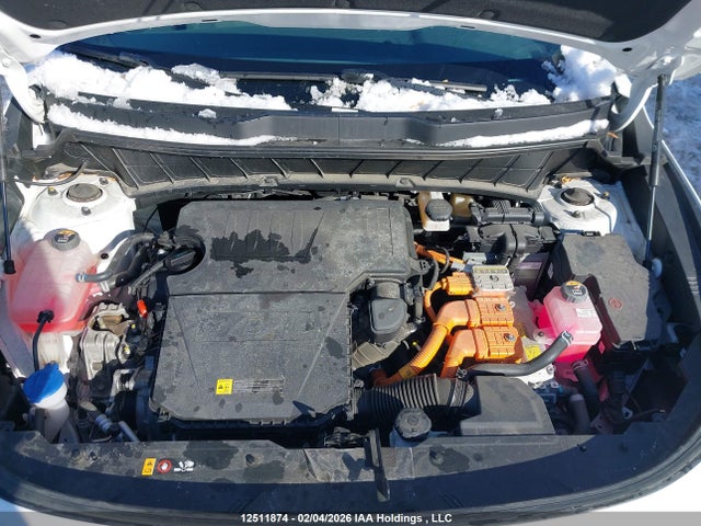 KNDCP3LE4S5274003 KIA Niro