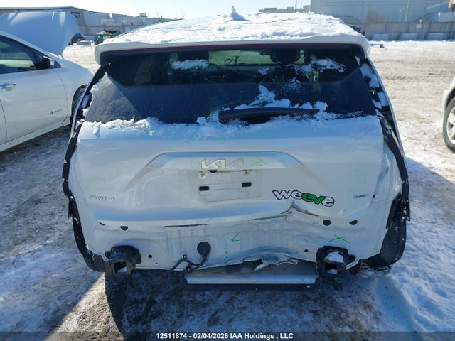KNDCP3LE4S5274003 KIA Niro