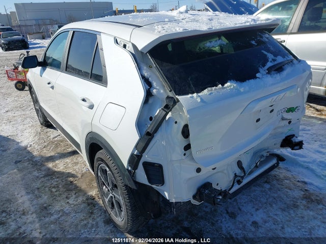 KNDCP3LE4S5274003 KIA Niro