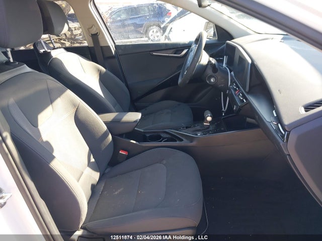 KNDCP3LE4S5274003 KIA Niro