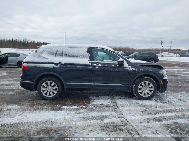 3VV4B7AX9JM216624 Volkswagen Tiguan Sel Premium