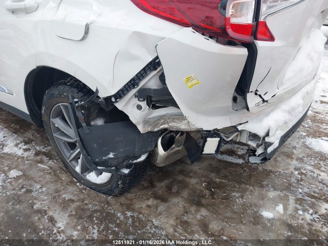 5J8TC2H57NL804240 Acura RDX