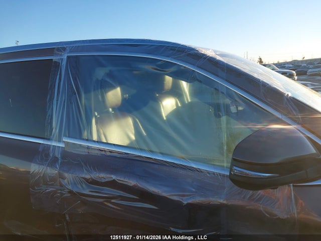 5TDDZRFH8HS358948 Toyota Highlander Limited