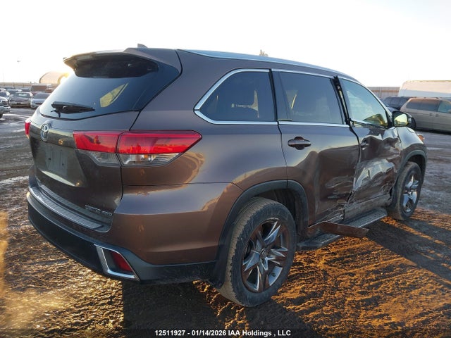5TDDZRFH8HS358948 Toyota Highlander Limited