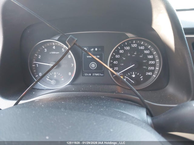 KMHD84LF4JU521214 Hyundai Elantra Gl Se