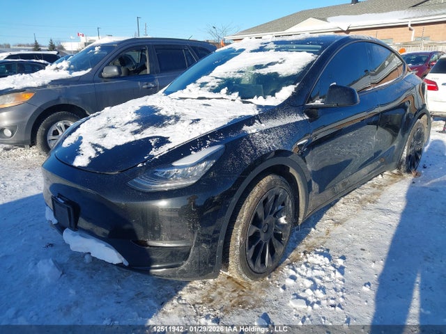 5YJYGDEE0MF260027 Tesla Model Y Long Range