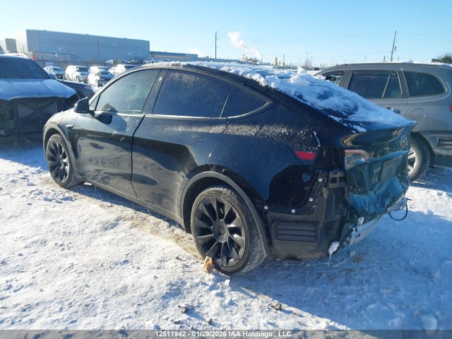 5YJYGDEE0MF260027 Tesla Model Y Long Range