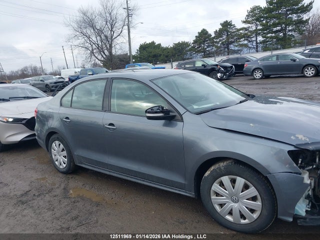 3VW2K7AJXFM299745 Volkswagen JETTA S