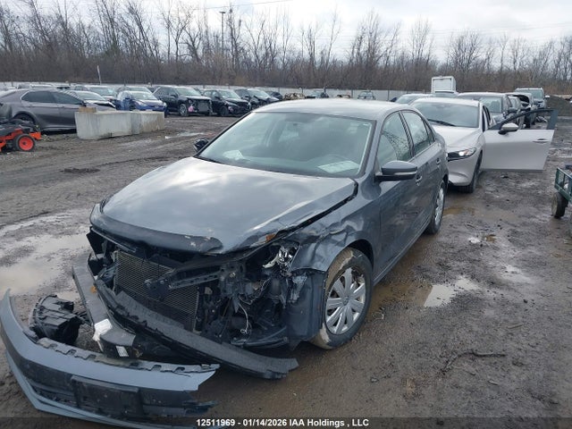3VW2K7AJXFM299745 Volkswagen JETTA S