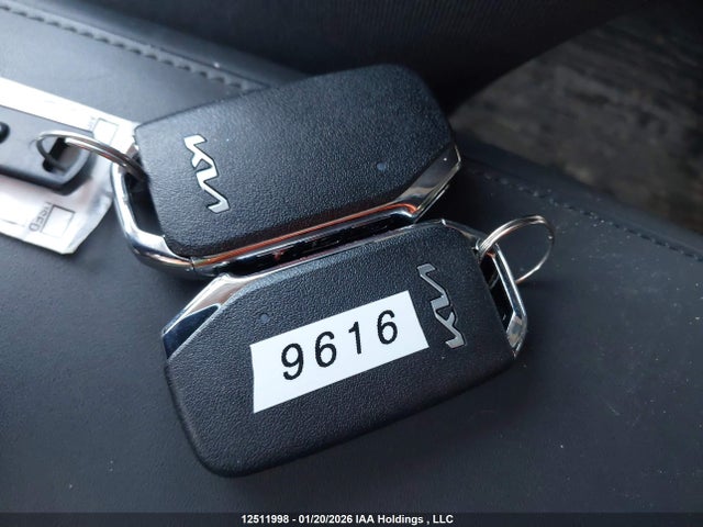 KNDCP3L12R5120817 KIA NIRO EV
