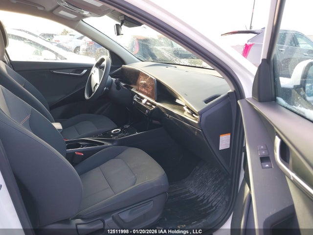 KNDCP3L12R5120817 KIA NIRO EV