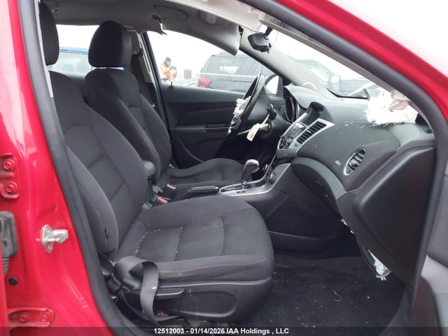 1G1PC5SB3E7421302 Chevrolet Cruze
