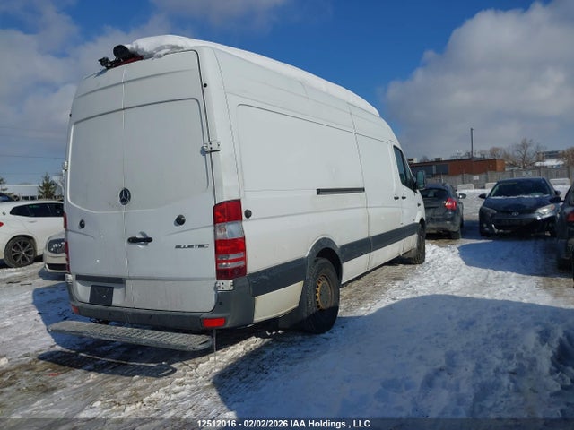 Mercedes-Benz Sprinter 2500 2016 WD3BE8DD0GP256432 Image 4