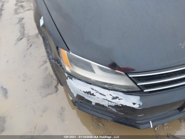 3VW2K7AJ0FM327018 Volkswagen Jetta 2.0l Trendline/2.0l Trendline+