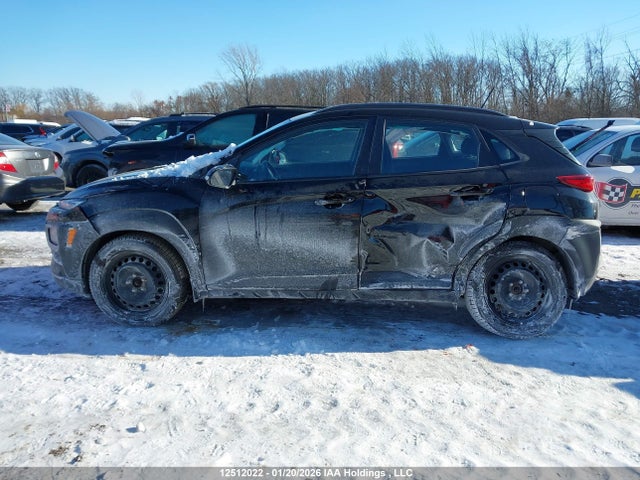 KM8K2CAA8JU158541 Hyundai Kona Sel