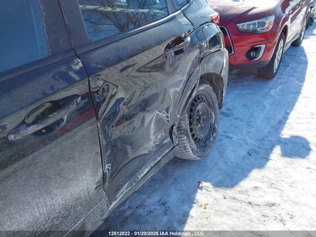 KM8K2CAA8JU158541 Hyundai Kona Sel