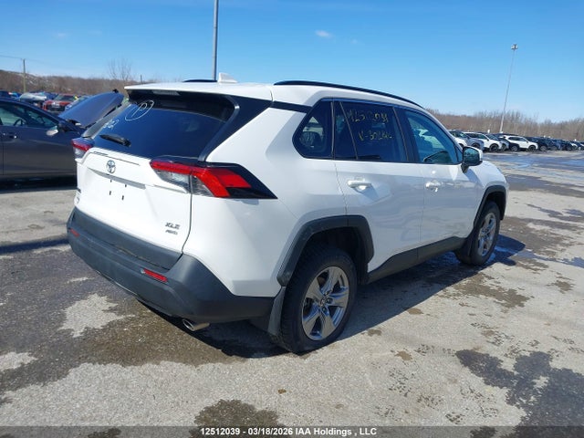 12512039 :رقم المزاد ، 2T3R1RFV3NC302818 vin ، 2022 Toyota Rav4 مزاد بيع