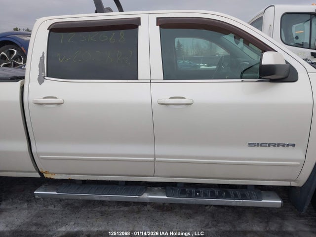 3GTU2UEC4EG202882 GMC Sierra K1500 Sle