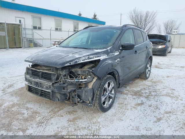 1FMCU9H90JUB47434 Ford ESCAPE SEL