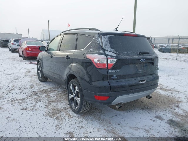 1FMCU9H90JUB47434 Ford ESCAPE SEL