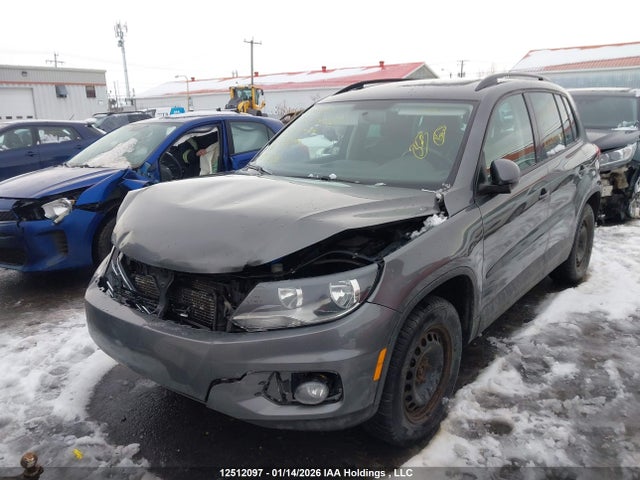 WVGHV7AX0FW533590 Volkswagen Tiguan S/se/sel/r-line